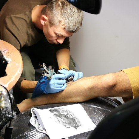 alt= Международный фестиваль татуировки в Киеве «Tattoo Collection» 2014