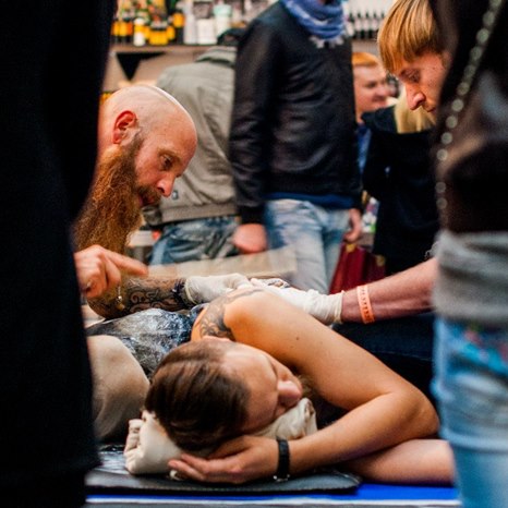 alt= Международный фестиваль татуировки в Киеве «Tattoo Collection» 2014