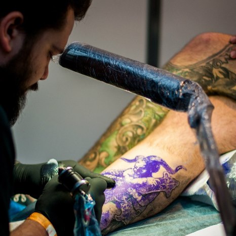 alt= Международный фестиваль татуировки в Киеве «Tattoo Collection» 2014