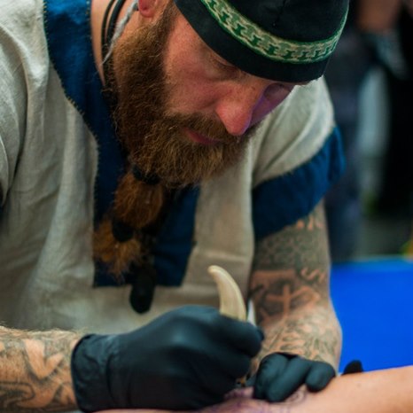 alt= Международный фестиваль татуировки в Киеве «Tattoo Collection» 2014