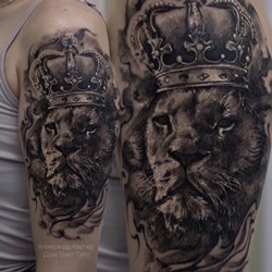Лев с короной